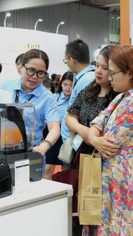 PEMIC tại Cafe Show 2026 – Giải pháp thiết bị F&B toàn diện cho quán cafe 4 C4291.MP4.11 56 49 33.Still001